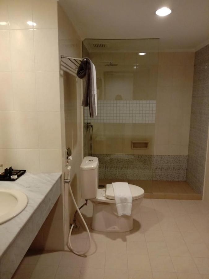 Giia Sanno Hotel Pluit Джакарта Екстериор снимка