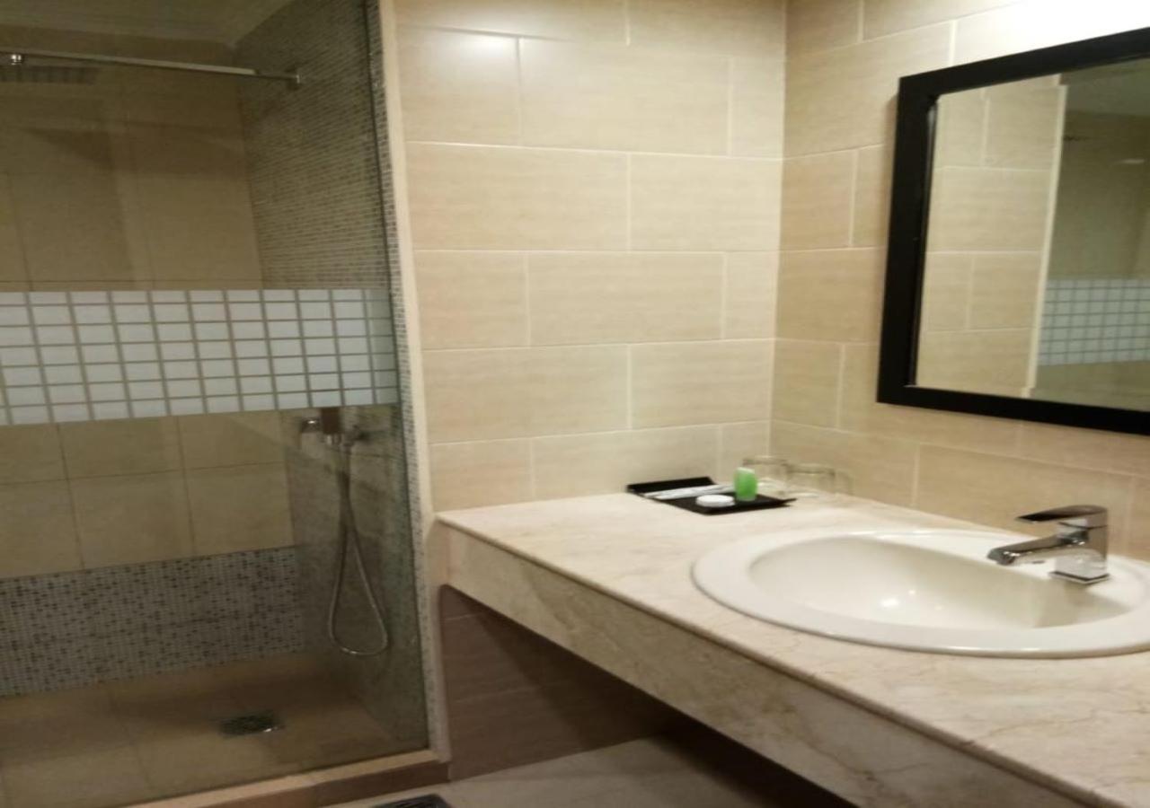 Giia Sanno Hotel Pluit Джакарта Екстериор снимка