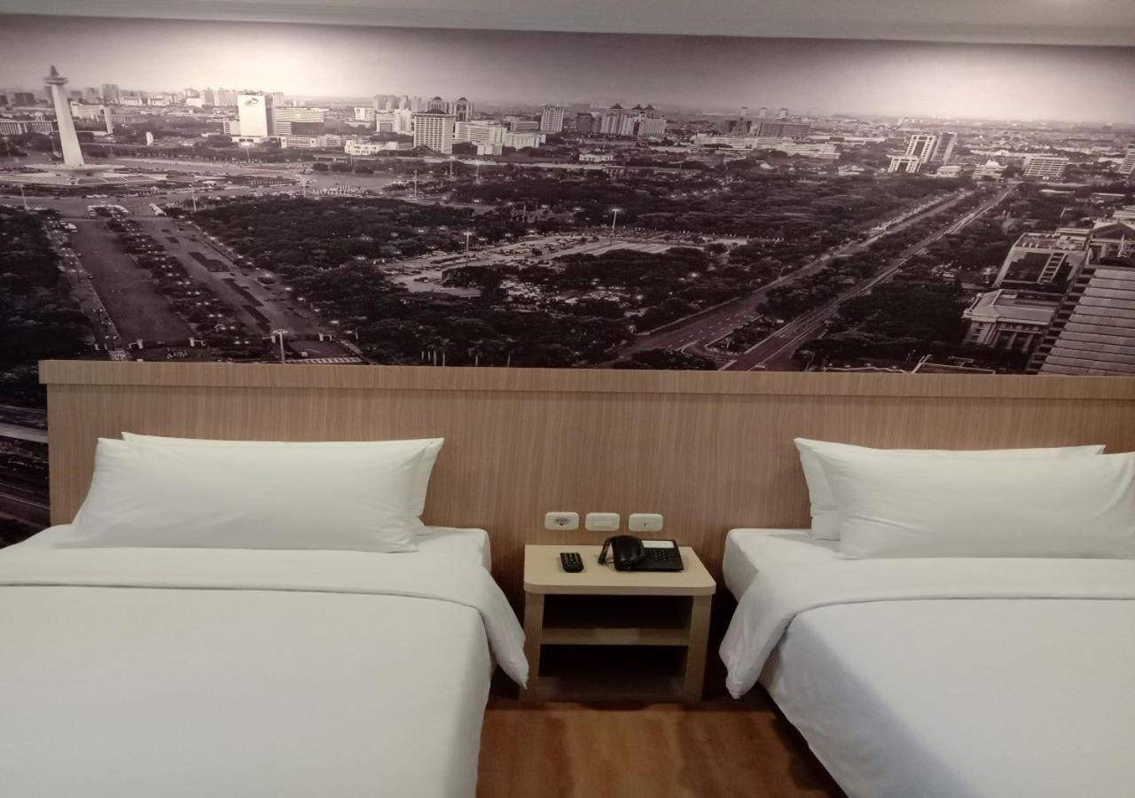 Giia Sanno Hotel Pluit Джакарта Екстериор снимка