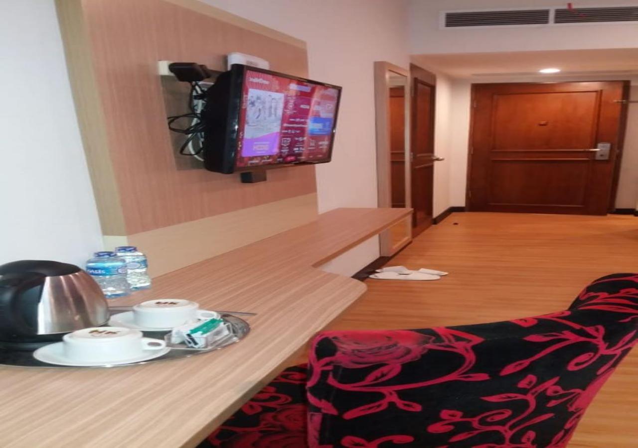 Giia Sanno Hotel Pluit Джакарта Екстериор снимка