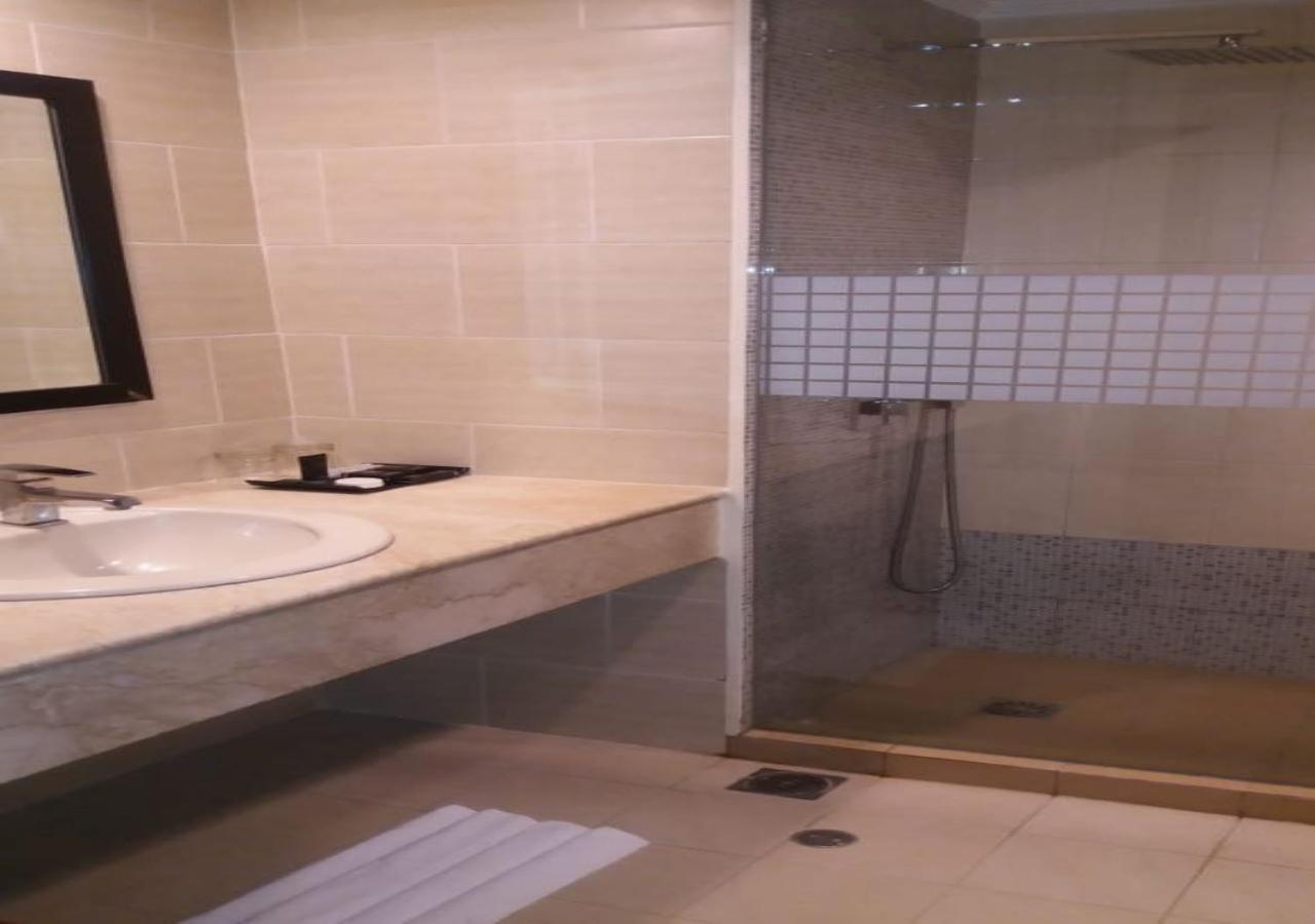 Giia Sanno Hotel Pluit Джакарта Екстериор снимка